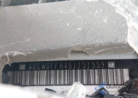 2011 Chevrolet Express 2500 Work Van from USA, damaged, VIN 1GCWGFFA4B1131339